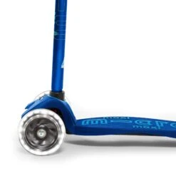Maxi Micro Deluxe LED Scooter - Navy -Sports Skateboard Shop 077K0U01