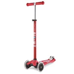 Maxi Micro Deluxe LED Scooter - Red